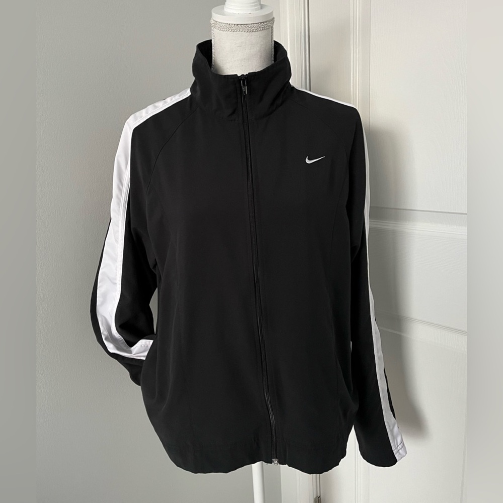 Women’s Nike Jacket